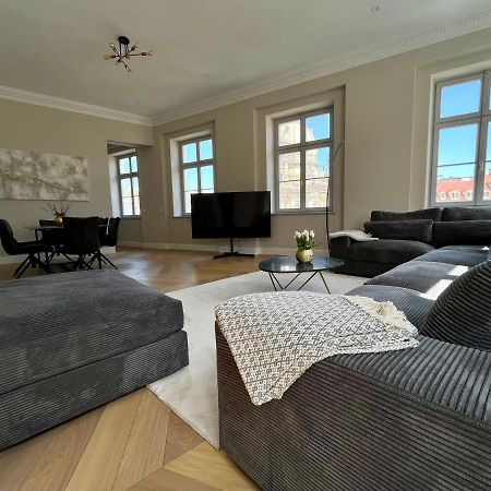 Luxury Home / 3-Raum-Suite An Der Frauenkirche / 6 Dresden Bagian luar foto