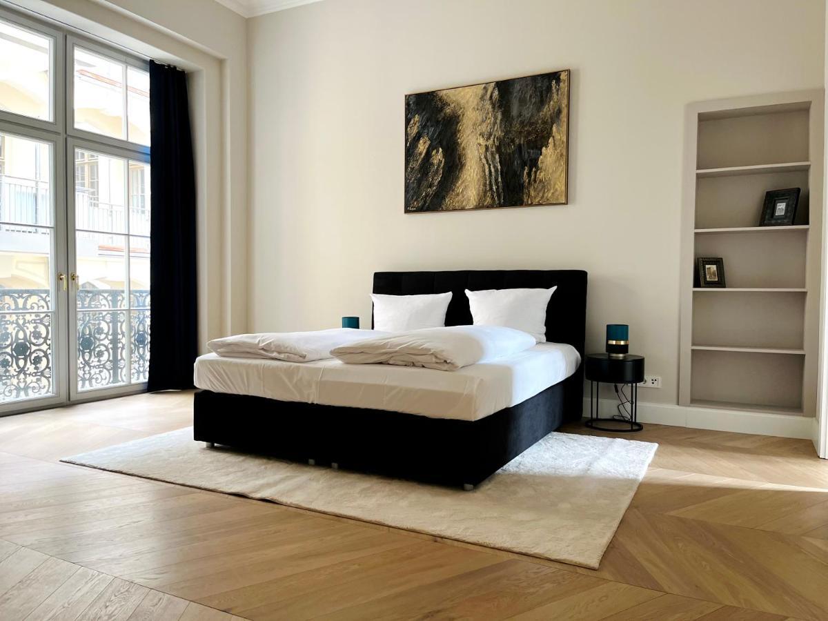 Luxury Home / 3-Raum-Suite An Der Frauenkirche / 6 Dresden Bagian luar foto